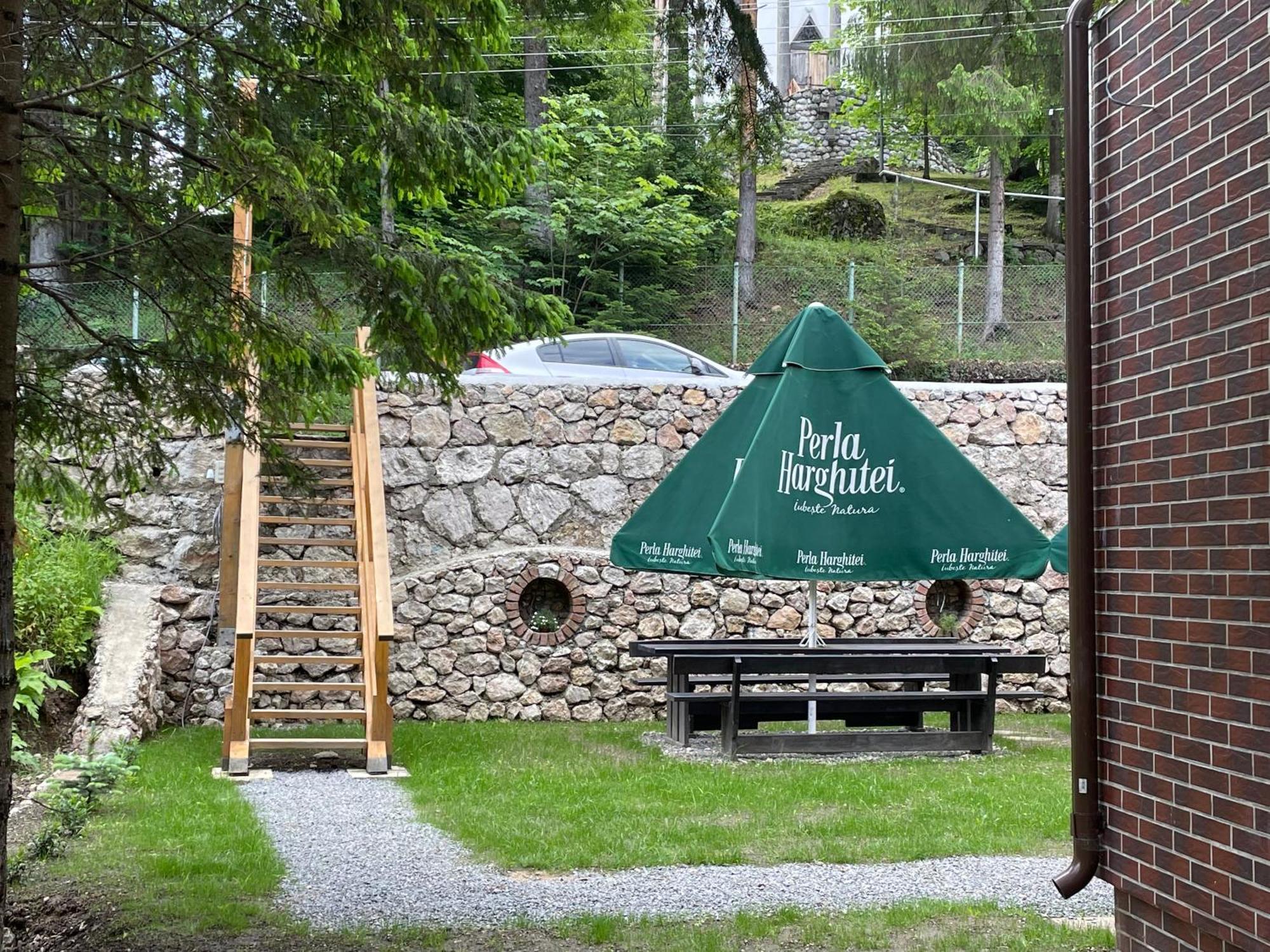 Casa Bicajeanului - Alloggio in famiglia Lacu Rosu